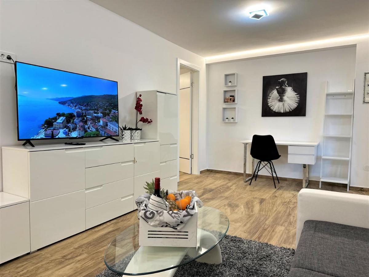 Hillside Apartment Volosko Опатія Екстер'єр фото